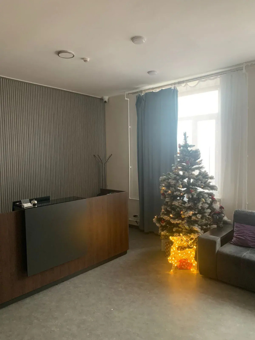 Гостиница АЯКС