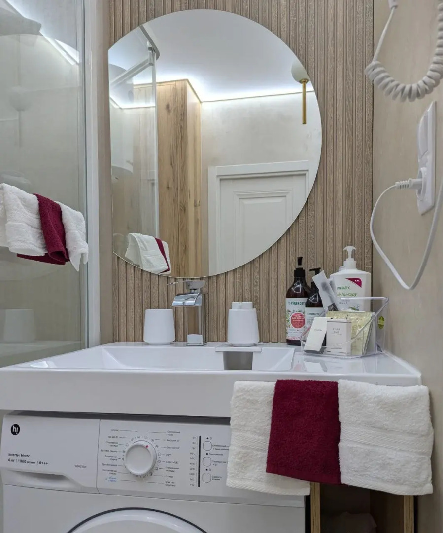 Квартира HelenRooms – уютная квартира на Набережной