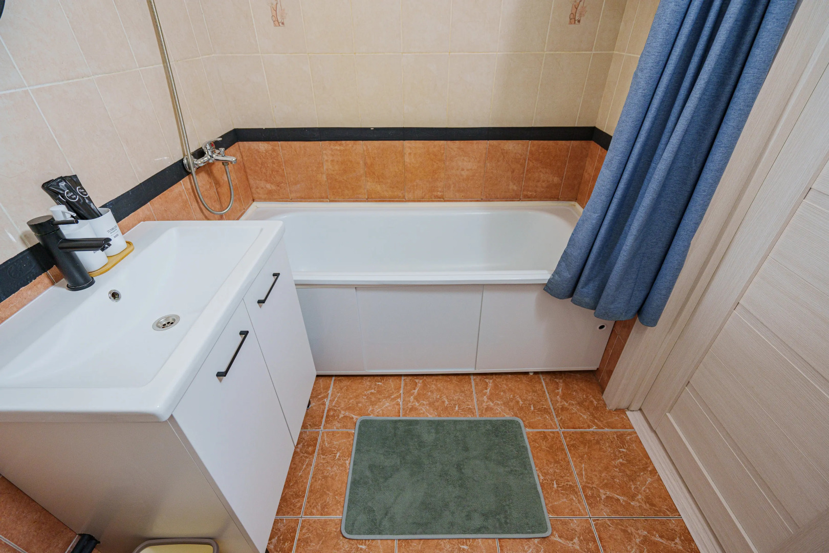 Апартаменты комфорт класса в 3-х минутах от метро