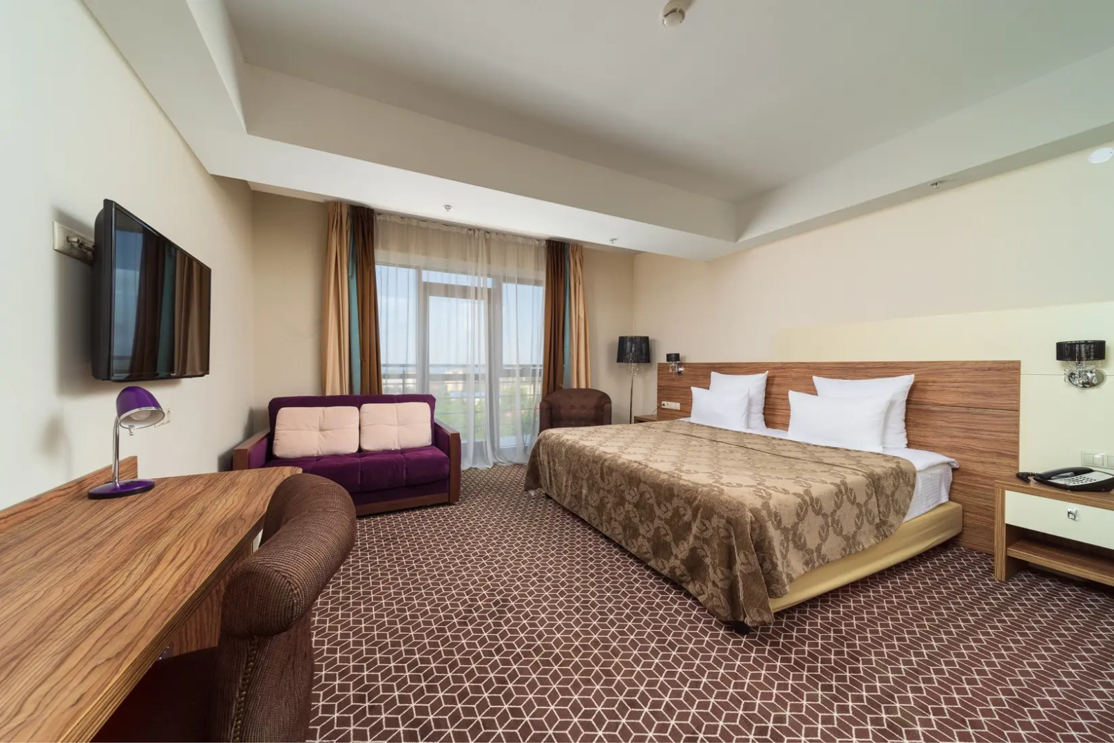 Отель Денарт