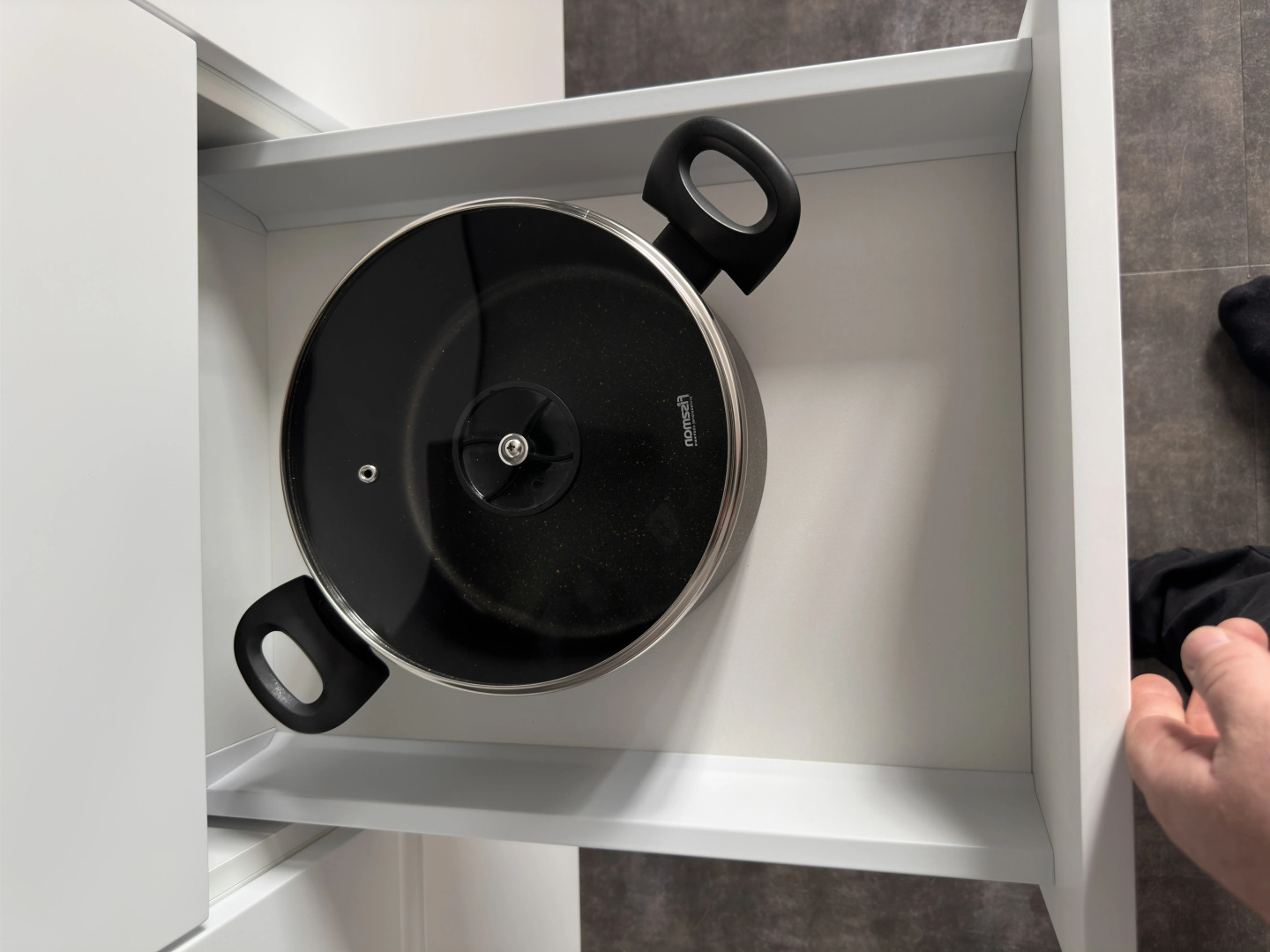 Апартаменты у Елены  ЖК Авиатор