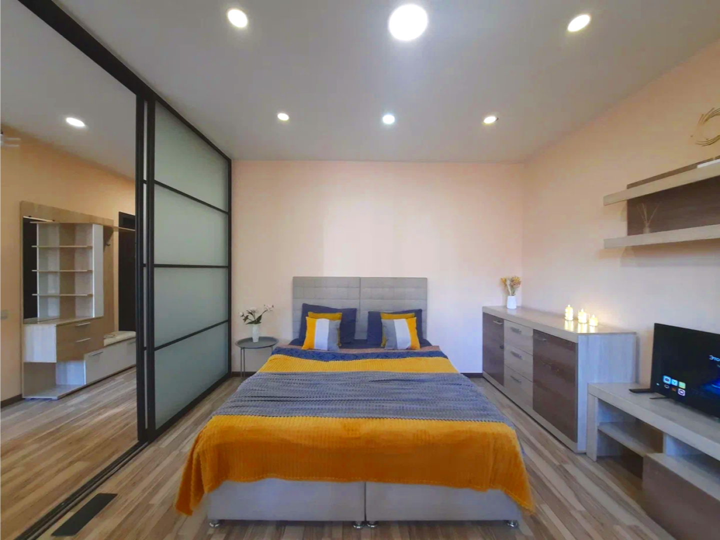 Квартира The Loft Юбилейный 68