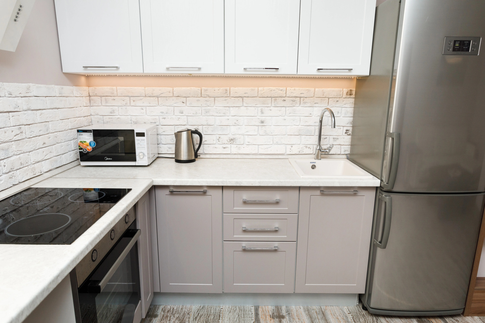 Апартаменты Stepanenkov Евродвухкомнатные у центрального стадиона