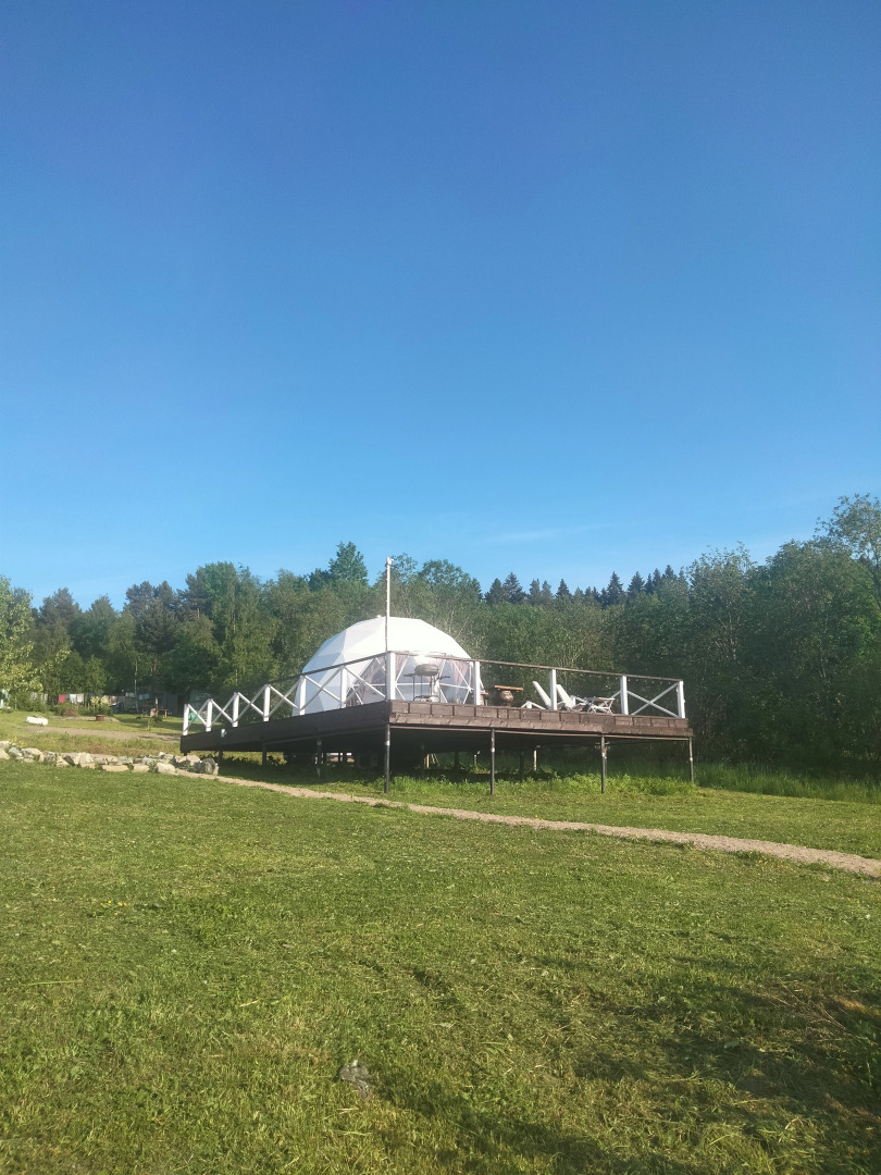 Частный дом на берегу Ладожского озера