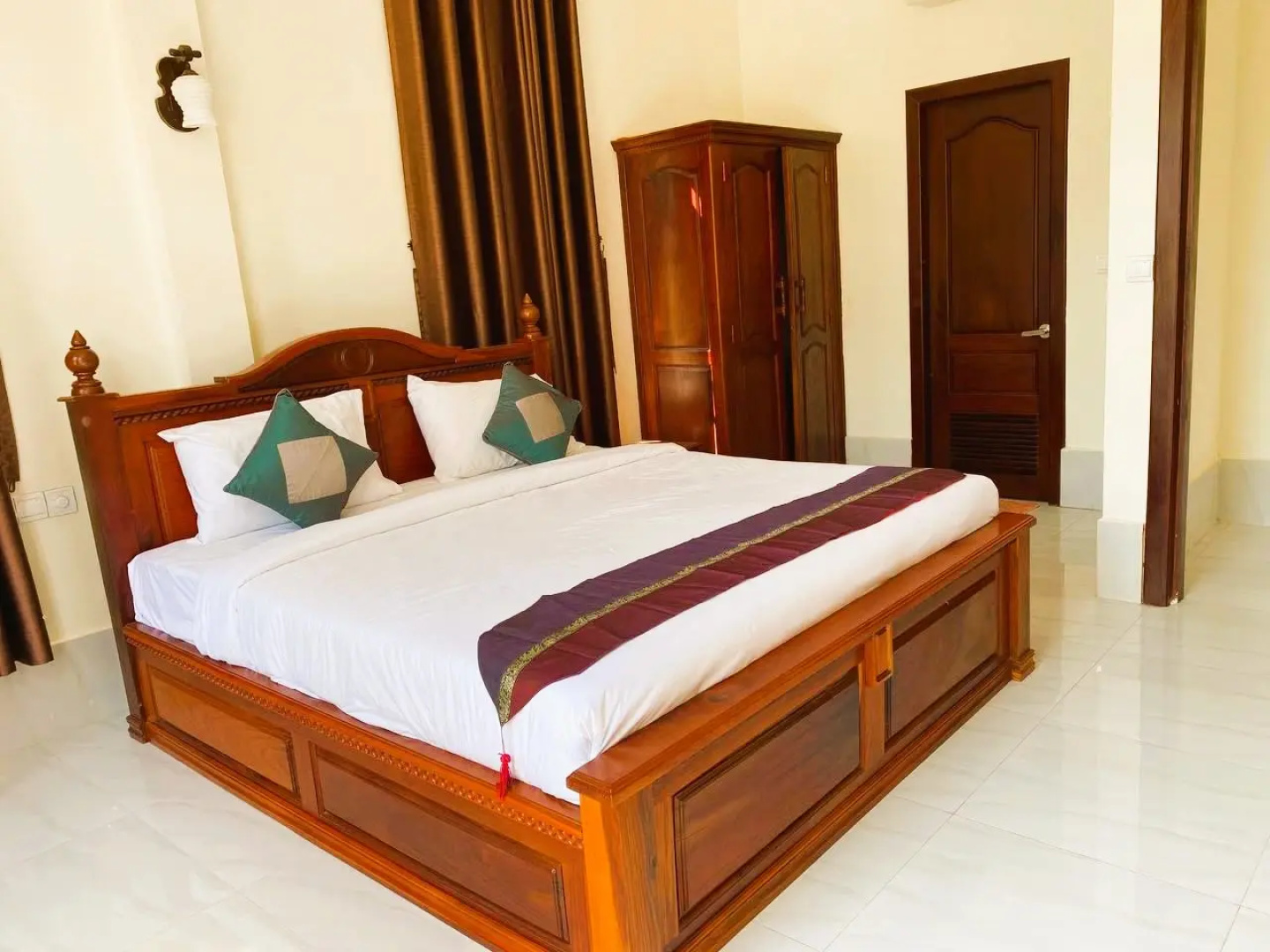 Вилла Asia Ready Travel & Tours Siem Reap