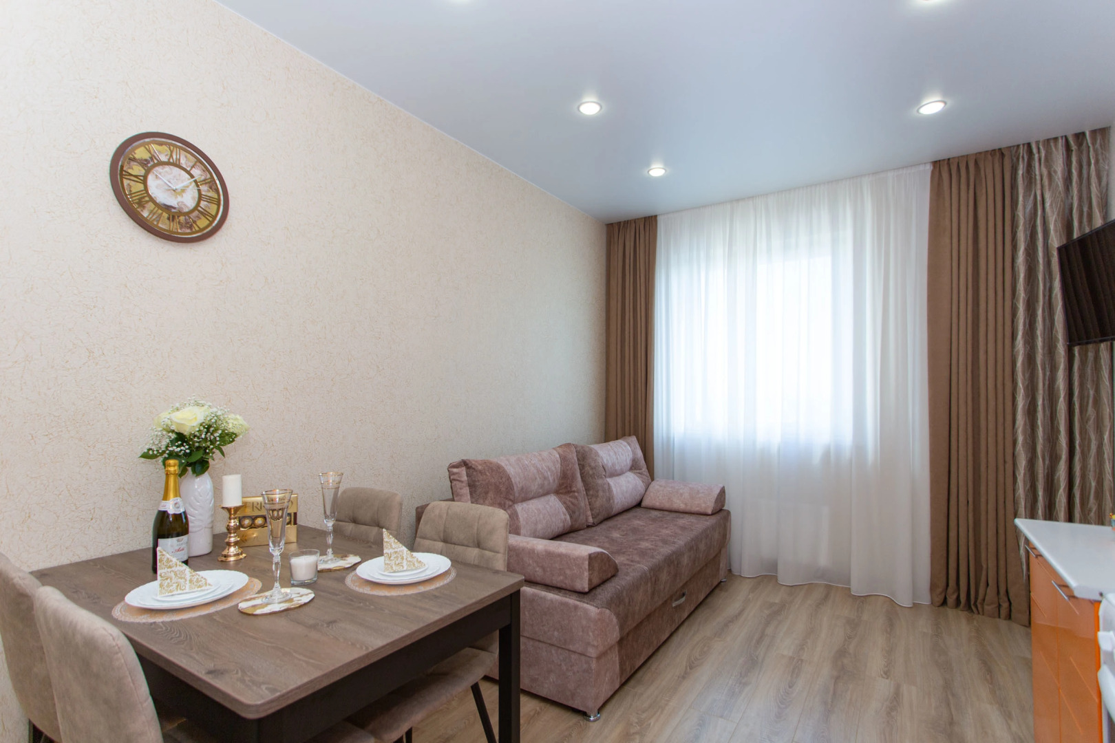 Апартаменты на улице Адриена Лежена