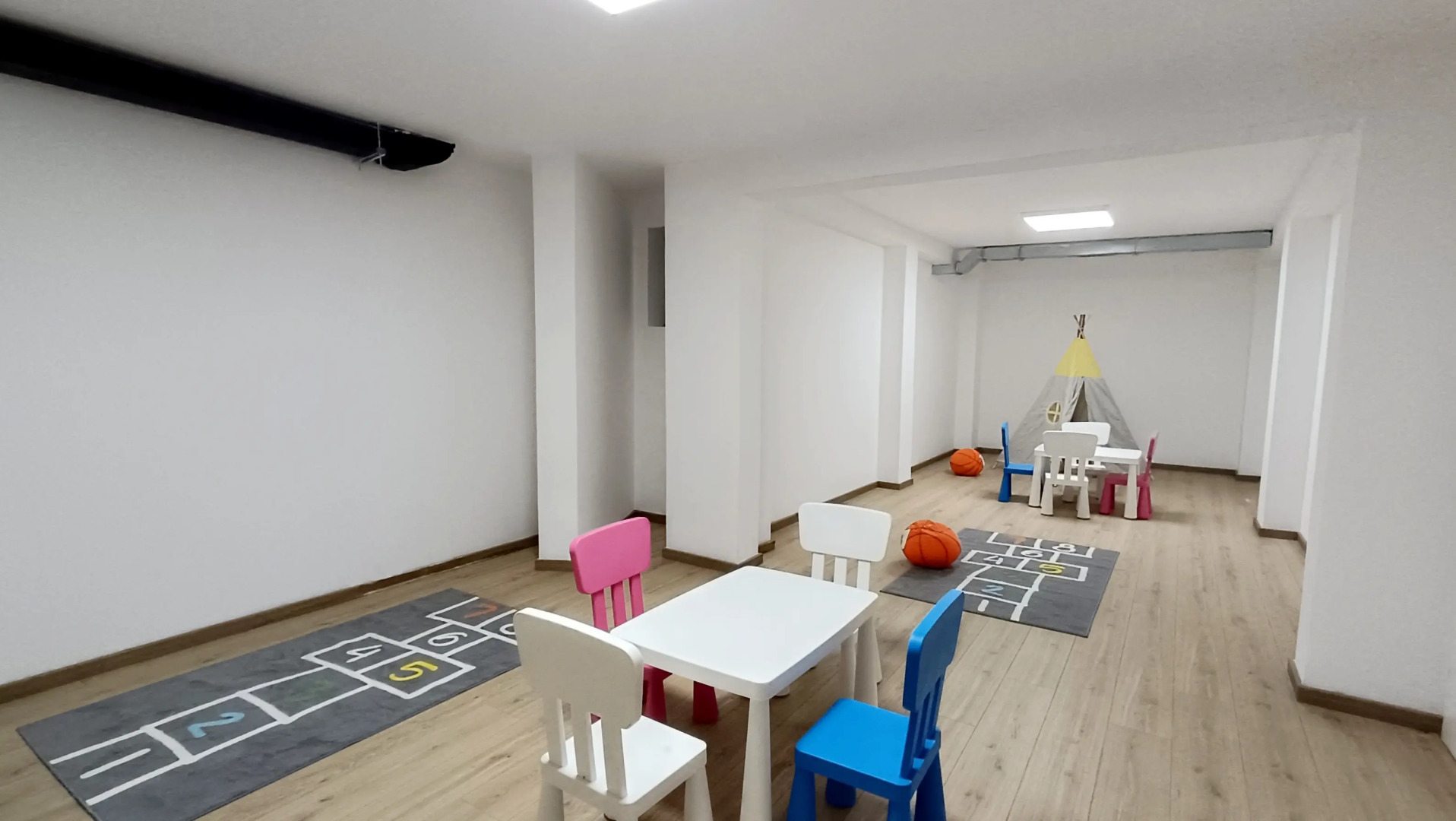 Апартаменты Olive Tree Apartments