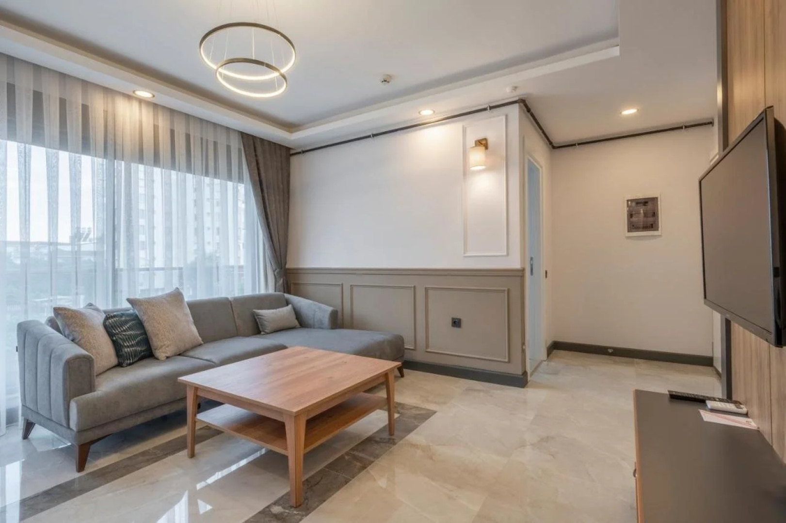 Отель Quality Gold Suite
