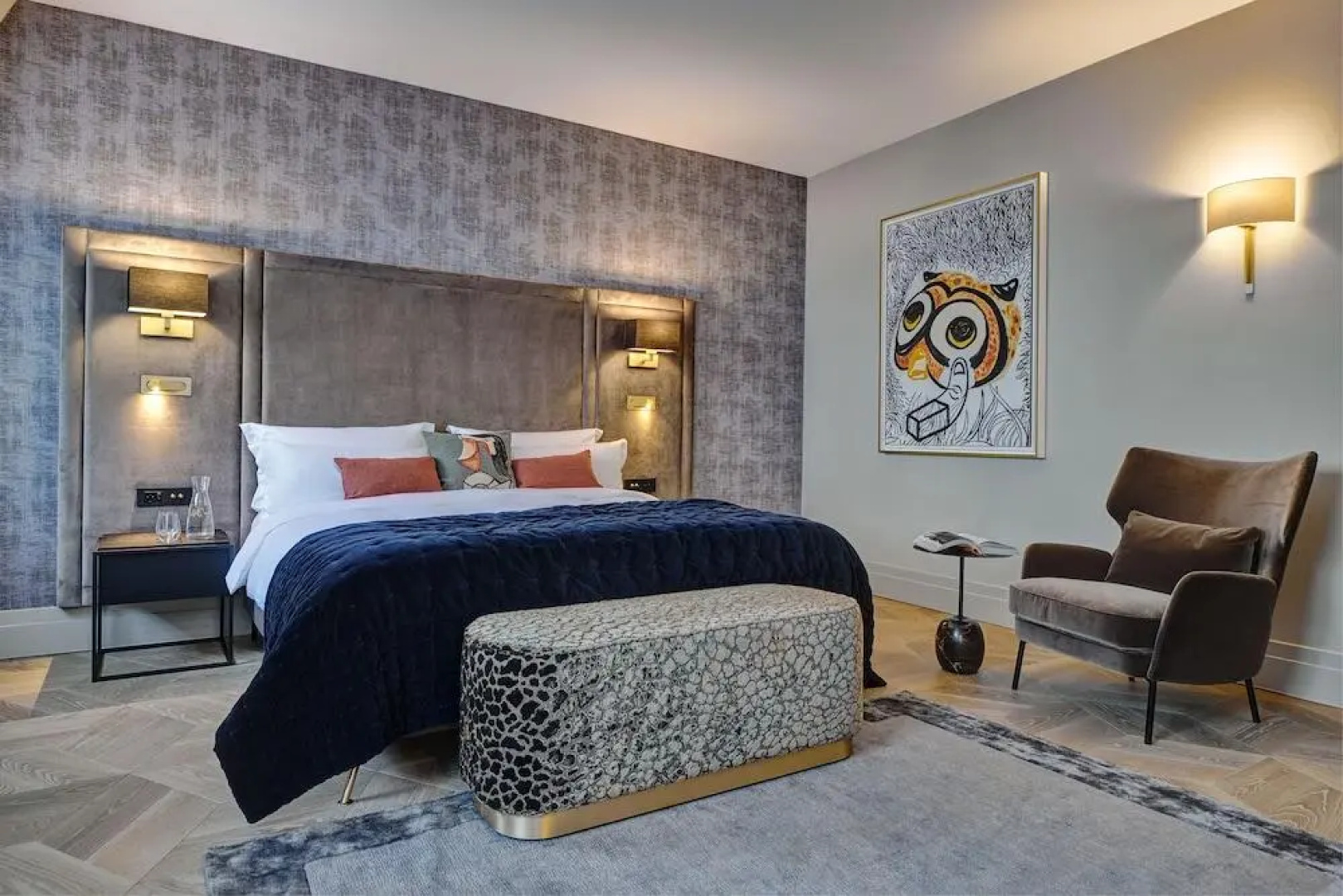 Отель H15 Luxury Palace