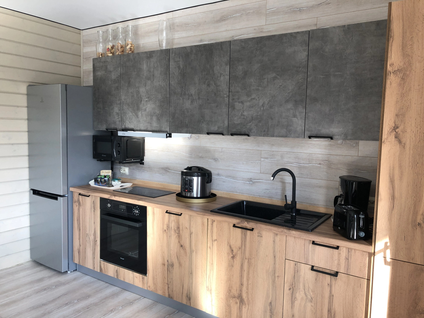 Частный Дом на Скале