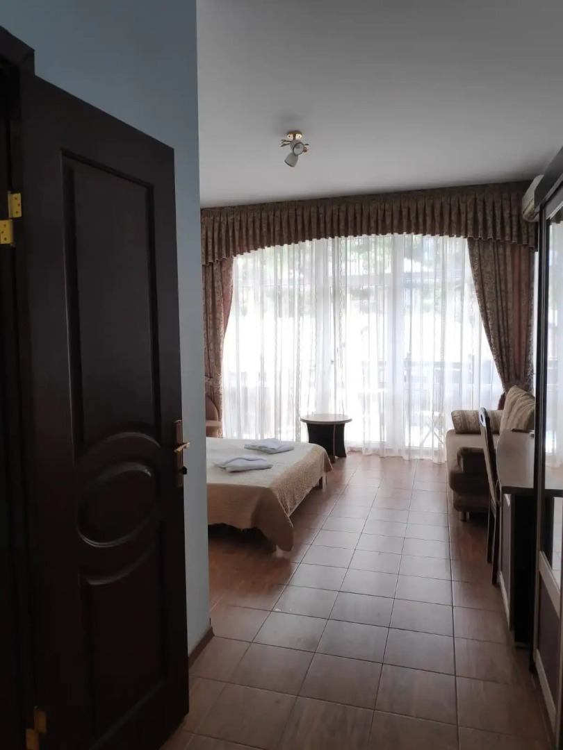 Отель Арстаа