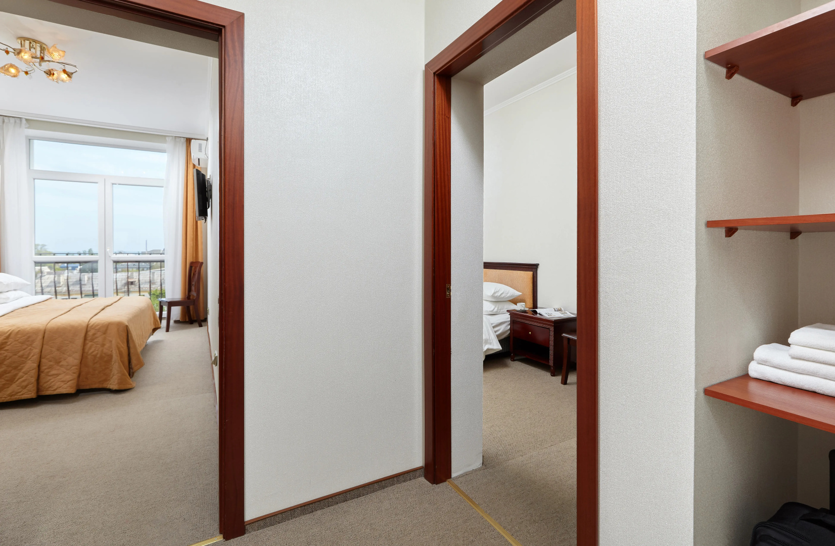 Tes-Hotel Resort & Spa