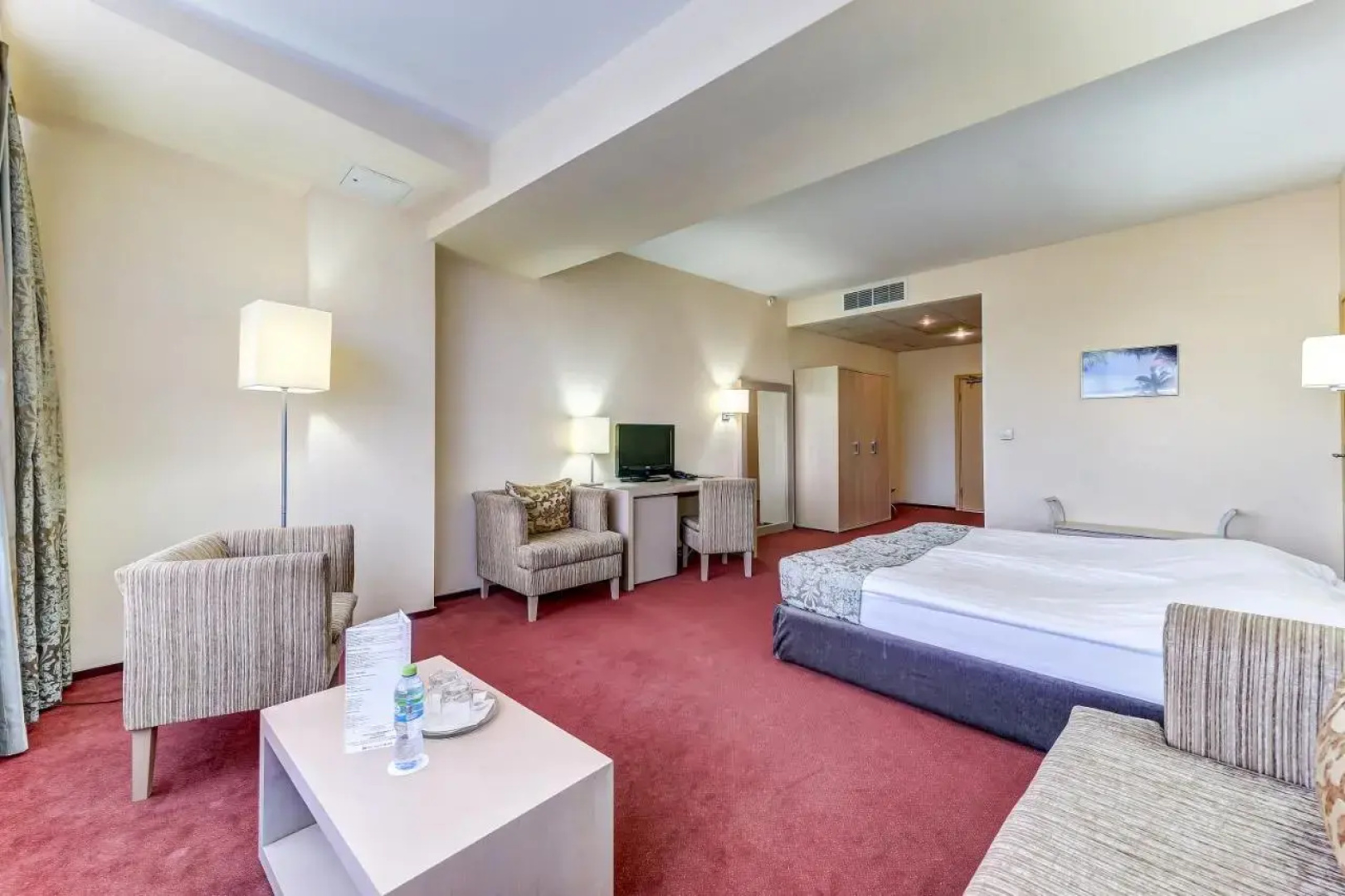 Отель Аквариум, ZONT Hotel Group