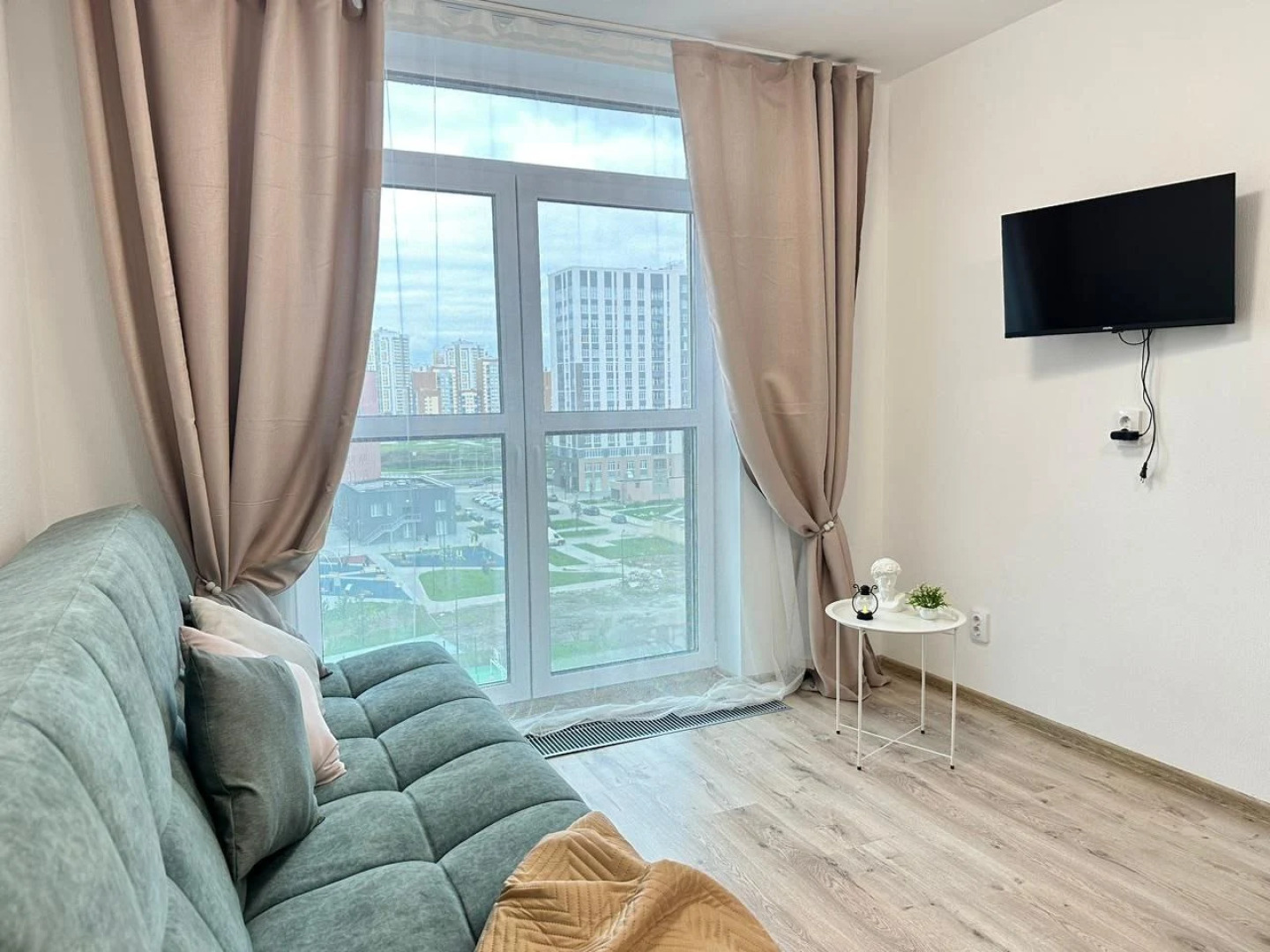 Квартира Студия с панорамным окном