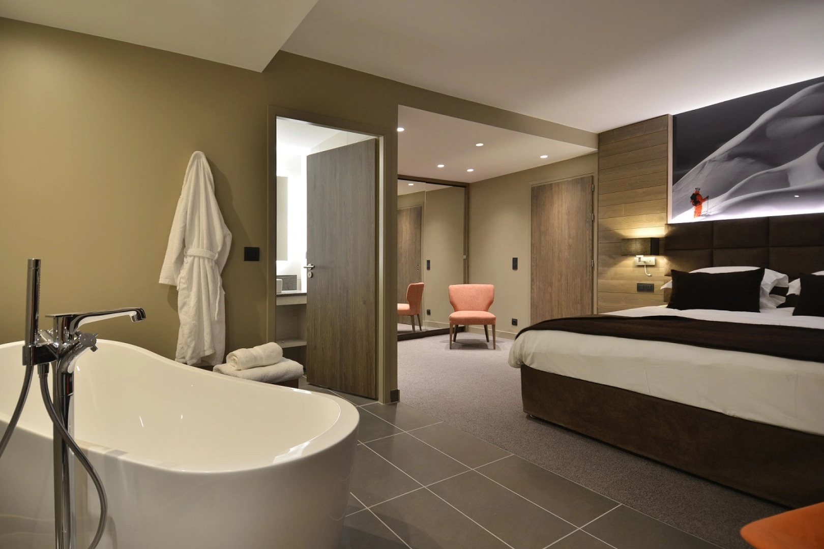 Отель ILY Hotels La Rosière