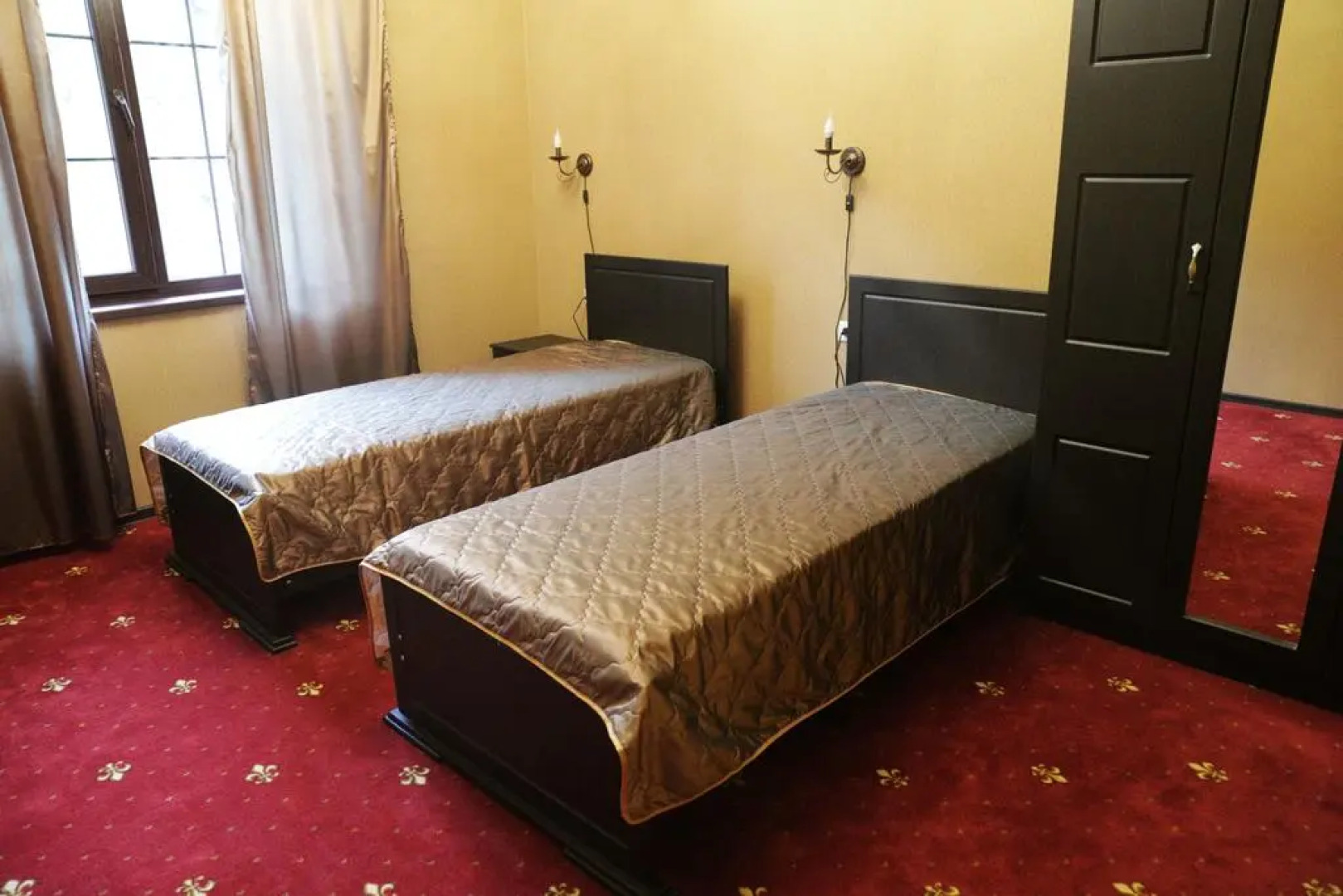 Отель ДжаНат