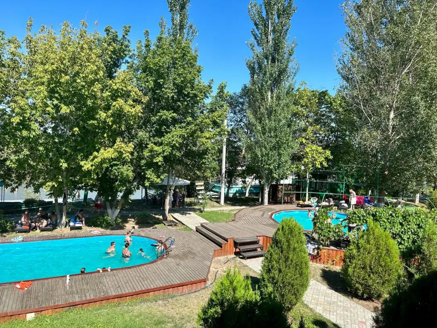 База отдыха Золотой Лотос