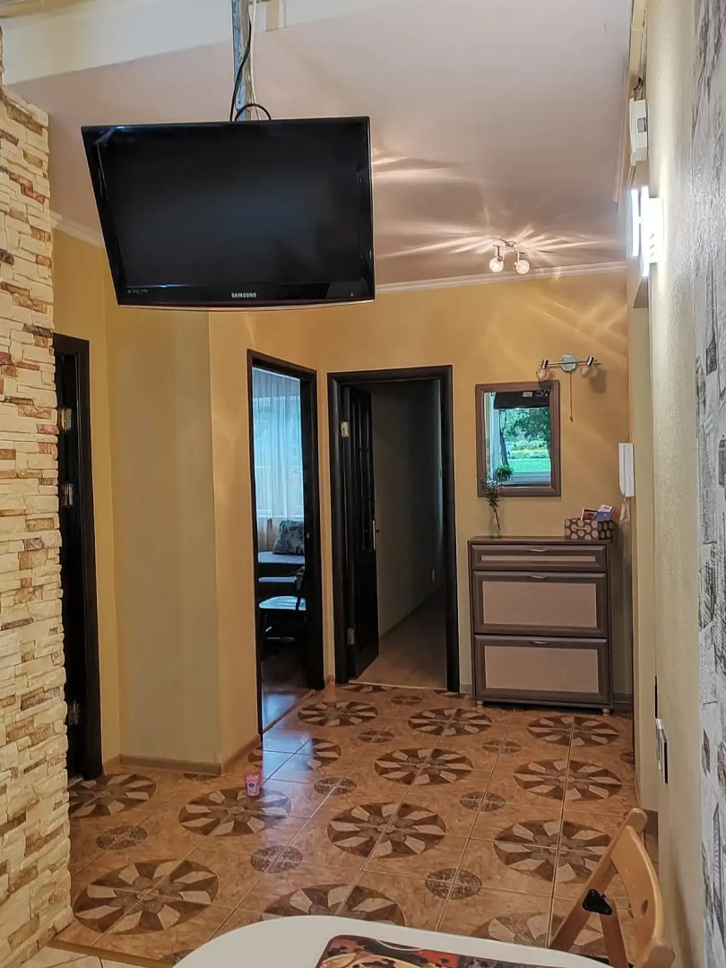 Квартира 3х Комнатная Уютная в Амалиенау