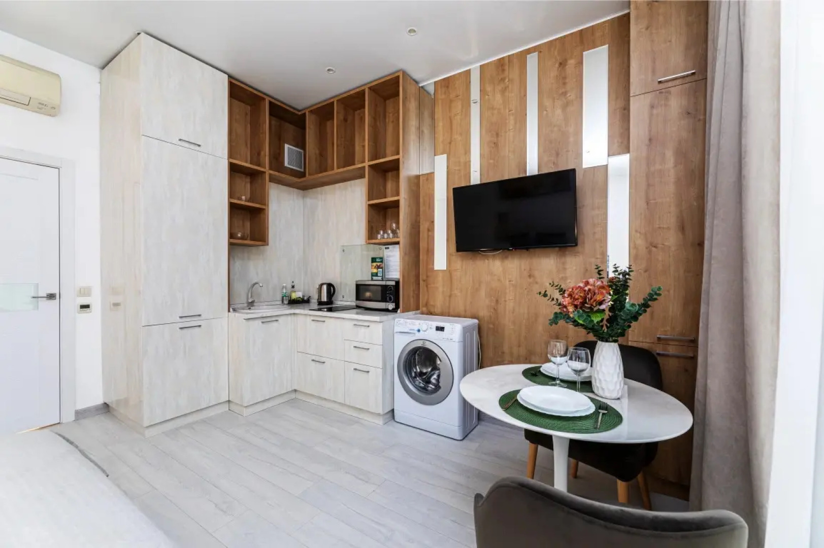 Апартаменты Студия Сибирские номера с обновленным дизайном