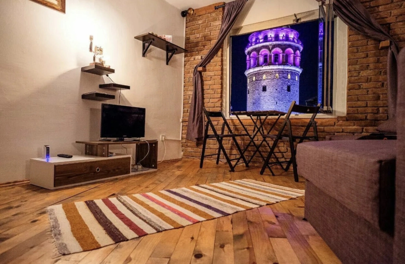 Апартаменты In the heart of Istanbul - Galata Tower view