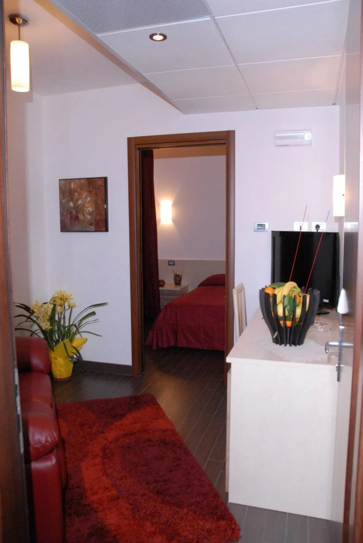 Отель His Majesty