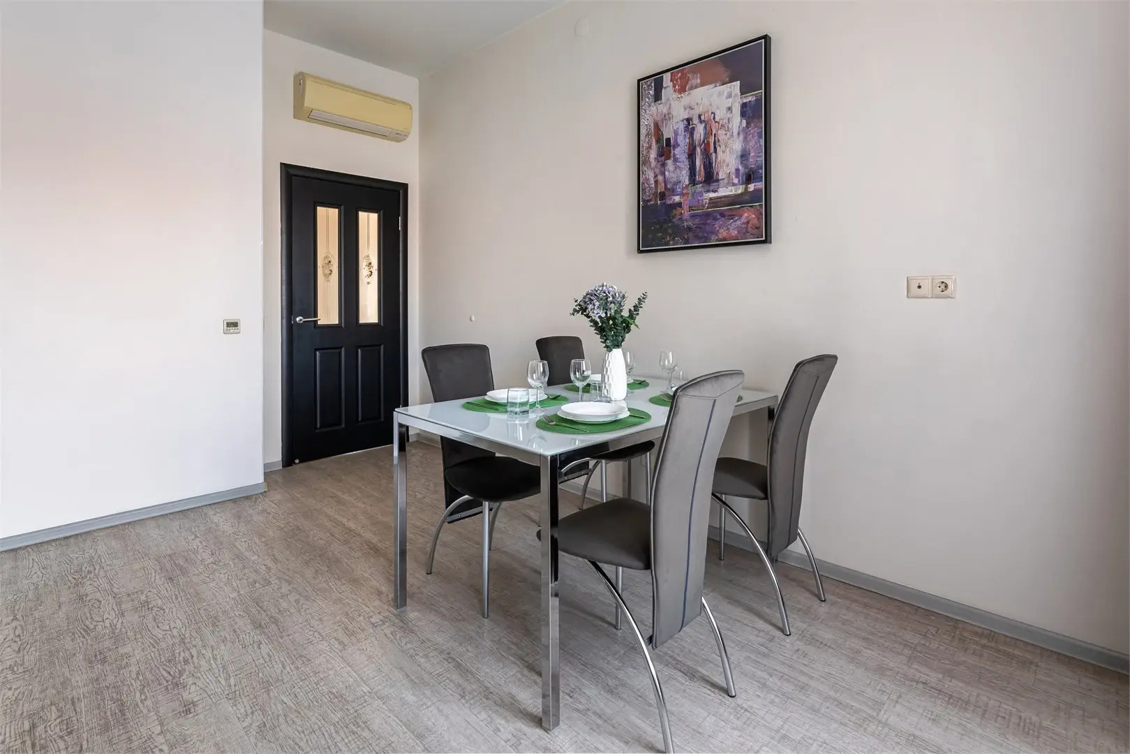 Апартаменты Сибирские номера - двухкомнатное пространство в самом центре Казани