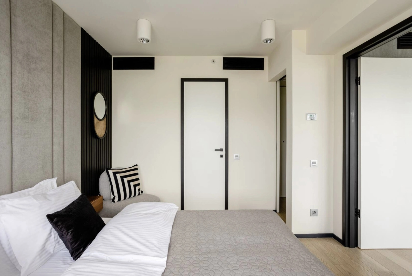 Апартаменты The Book на Новом Арбате