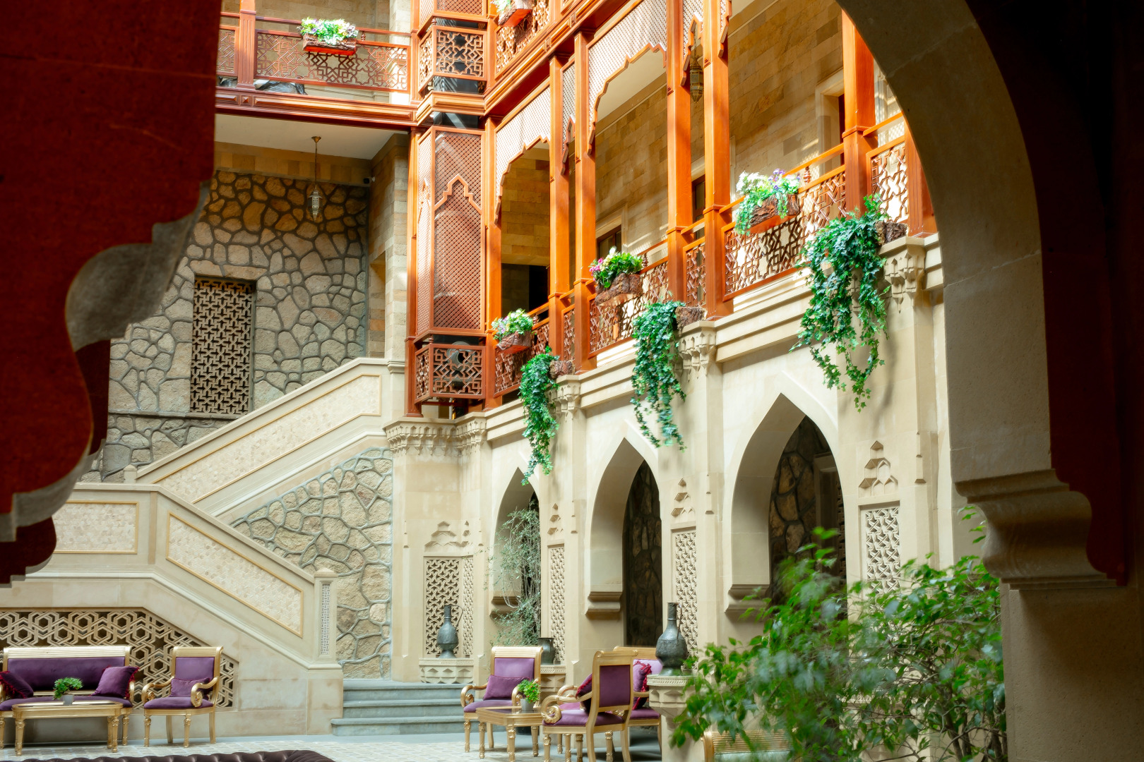 Отель Shah Palace