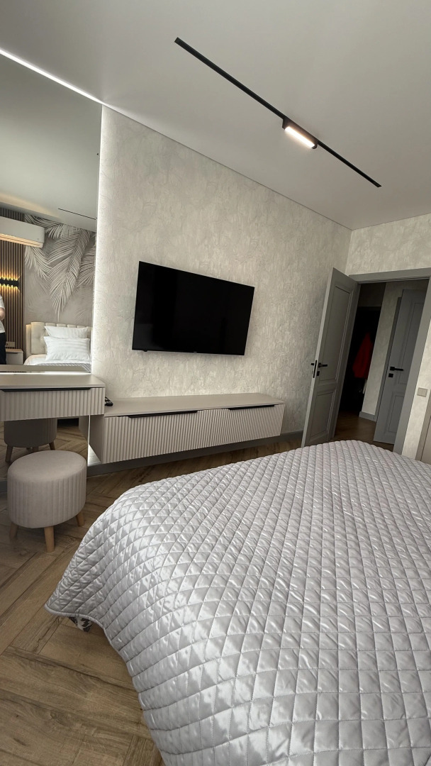 Квартира у реки