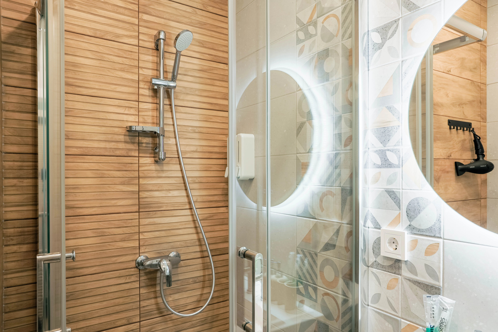 Апартаменты Солнце рядом с Политехом на 2 гостя