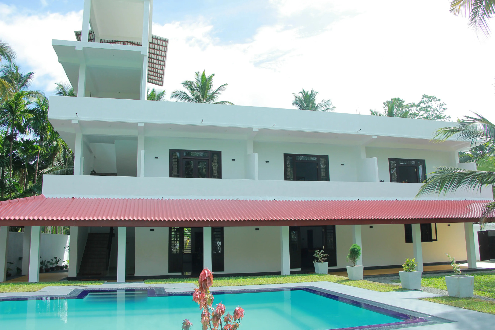 Отель Sayu Garden