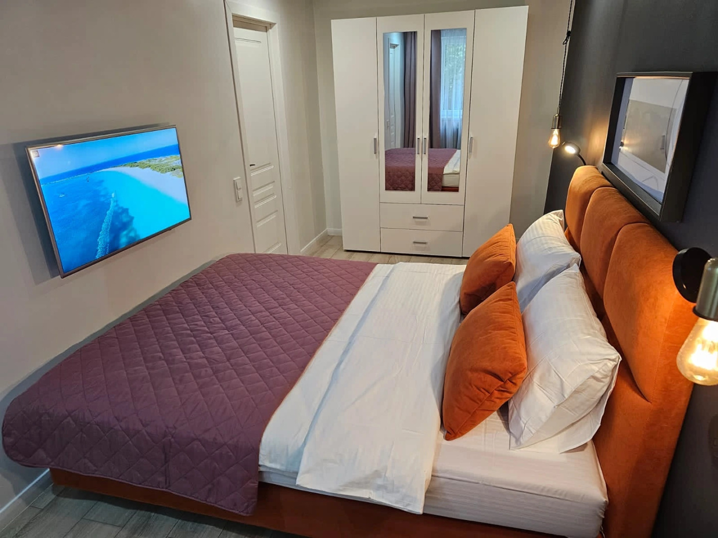 Квартира 2х Комнатые Апартаменты в Сердце Города