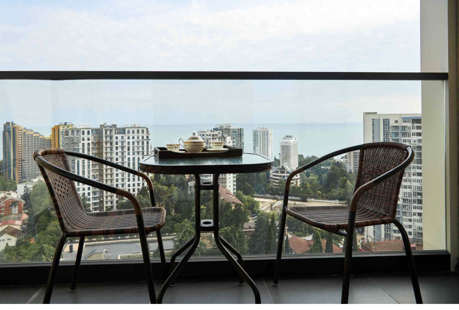 Апартаменты с Прямым Видом на Море в ЖК Метрополь