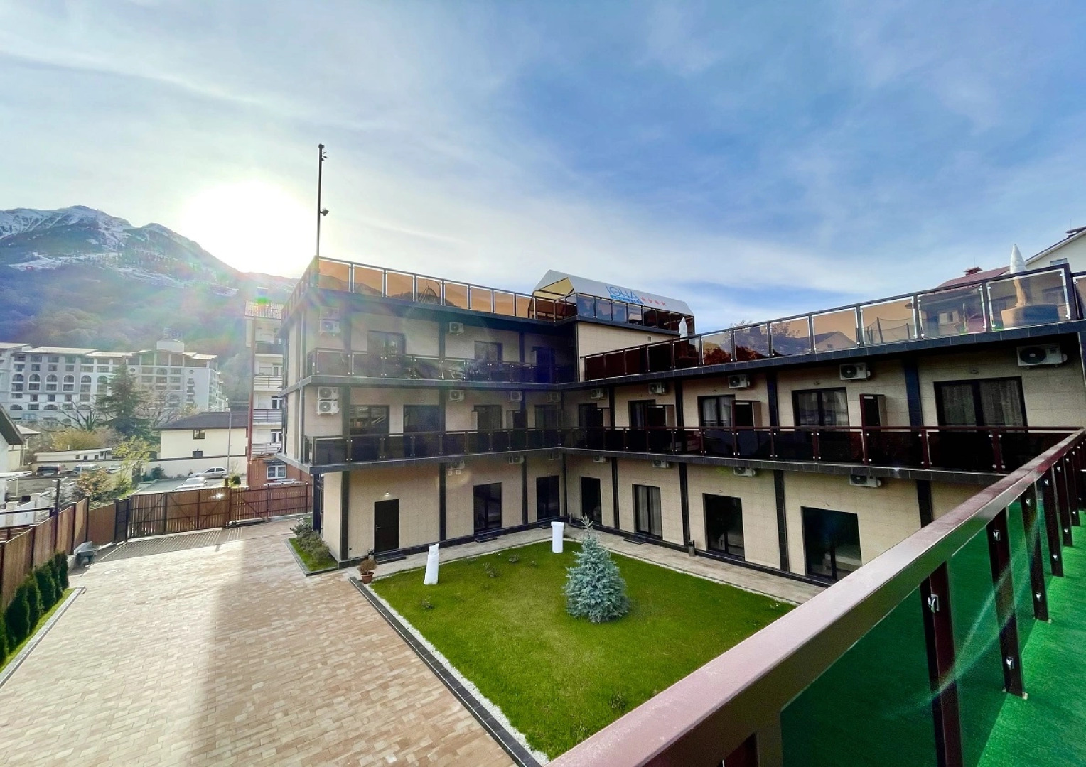 Отель Юна Аква-Лайф