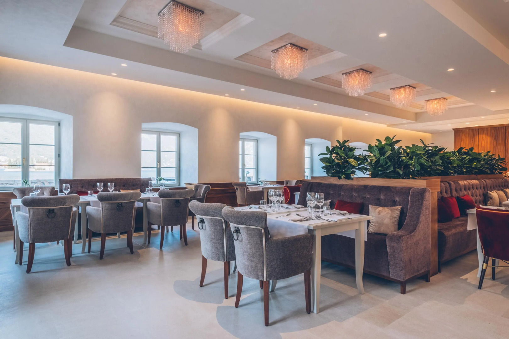 Heritage Grand Perast