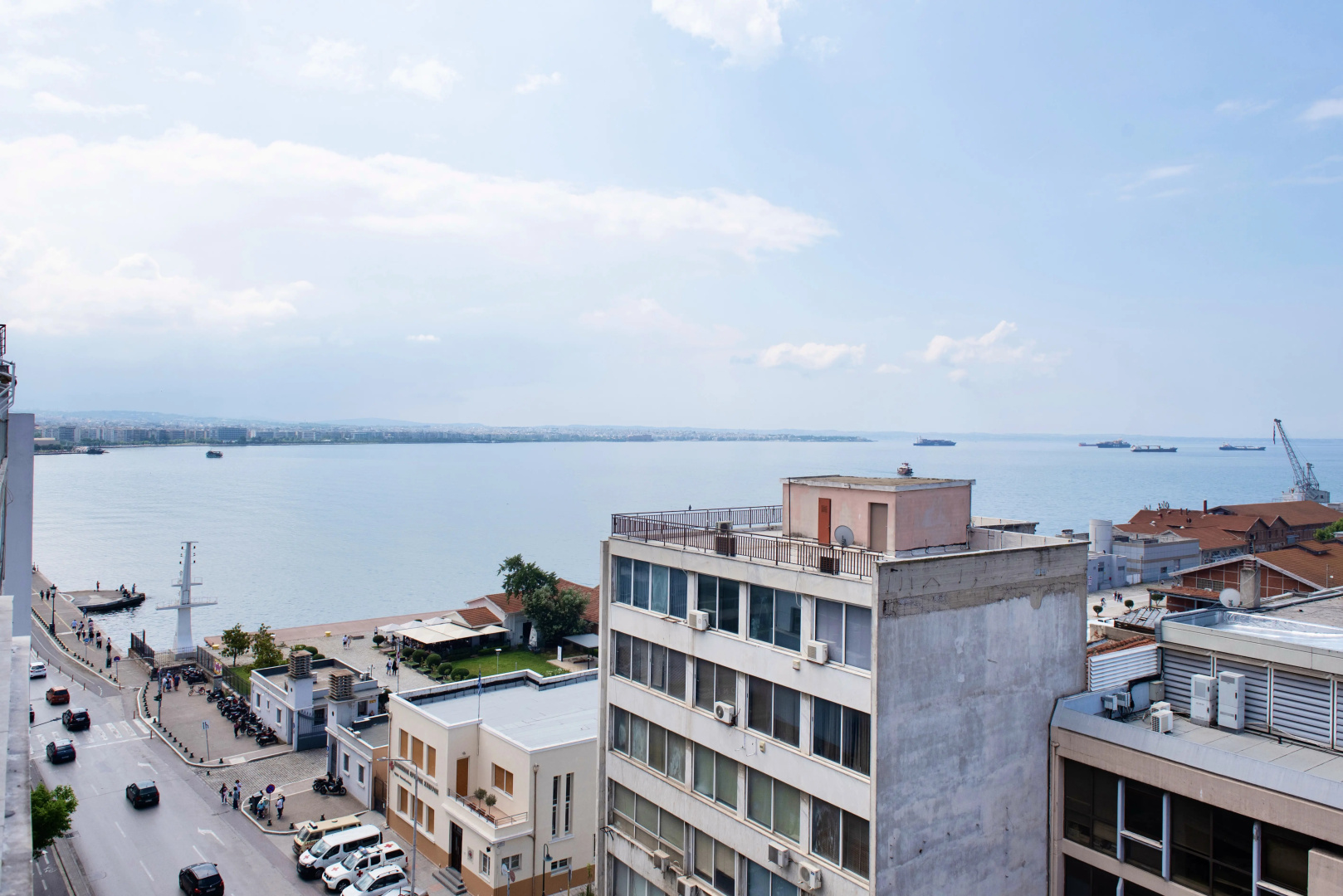 Апартаменты Oddity Seafront Penthouse