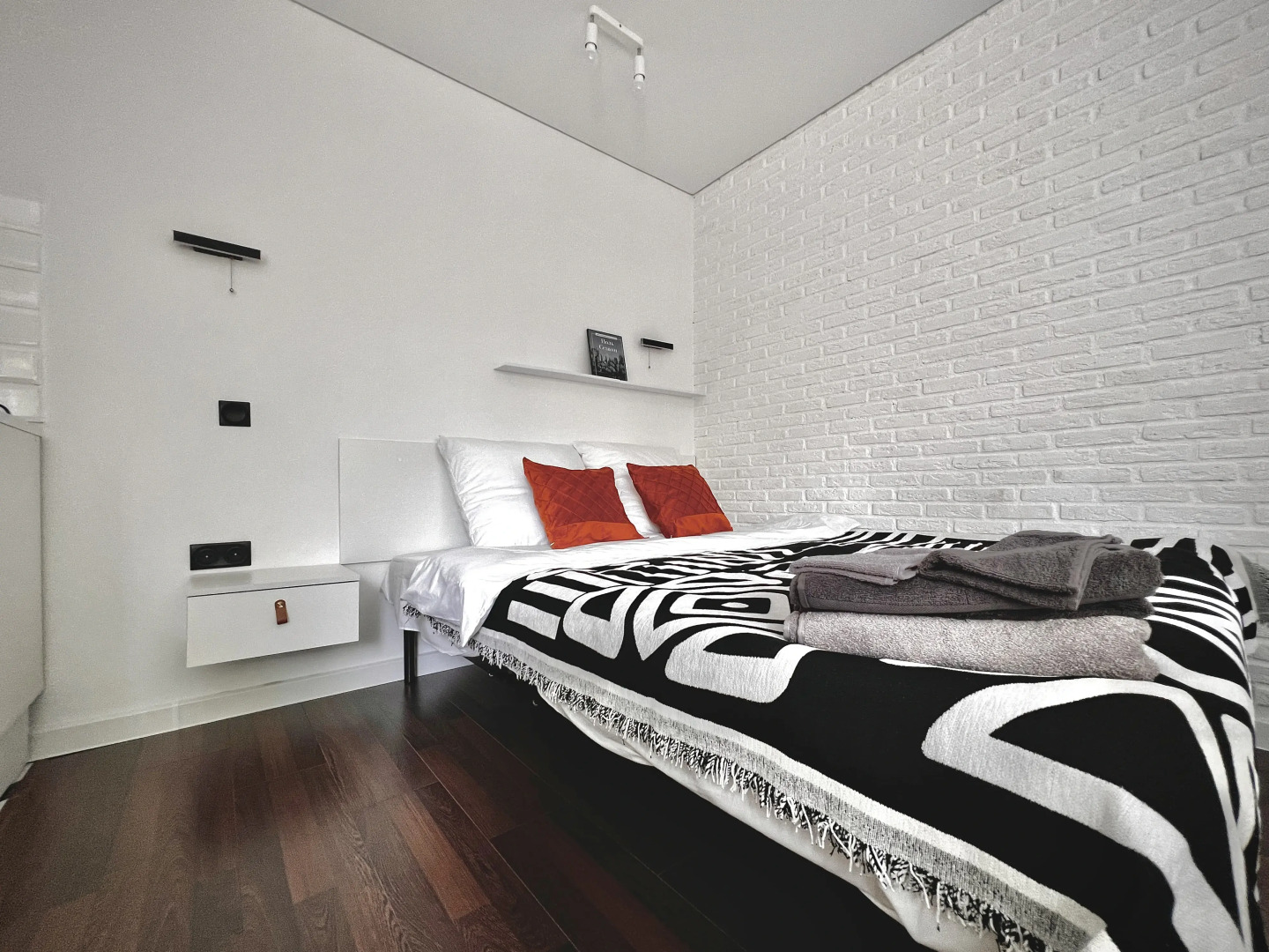 Квартира  шикарная новая в самом центре Смоленска с удобным месторасположением