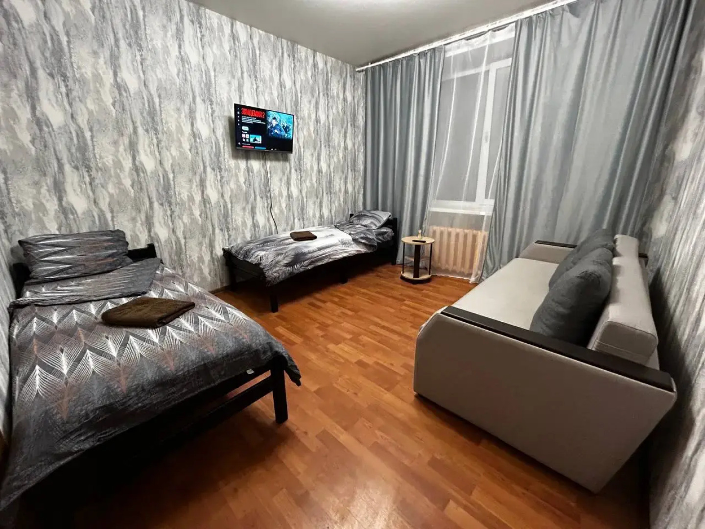 Апартаменты Двухкомнатная квартира на ул.Свердлова д.98