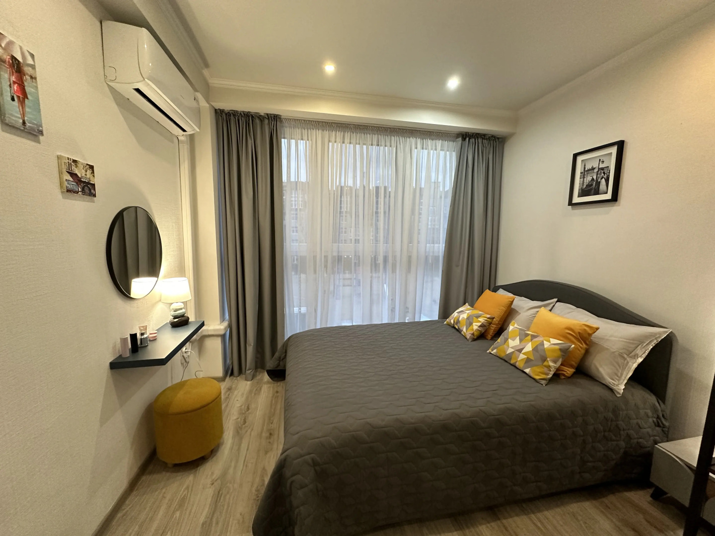 Квартира у королевских ворот