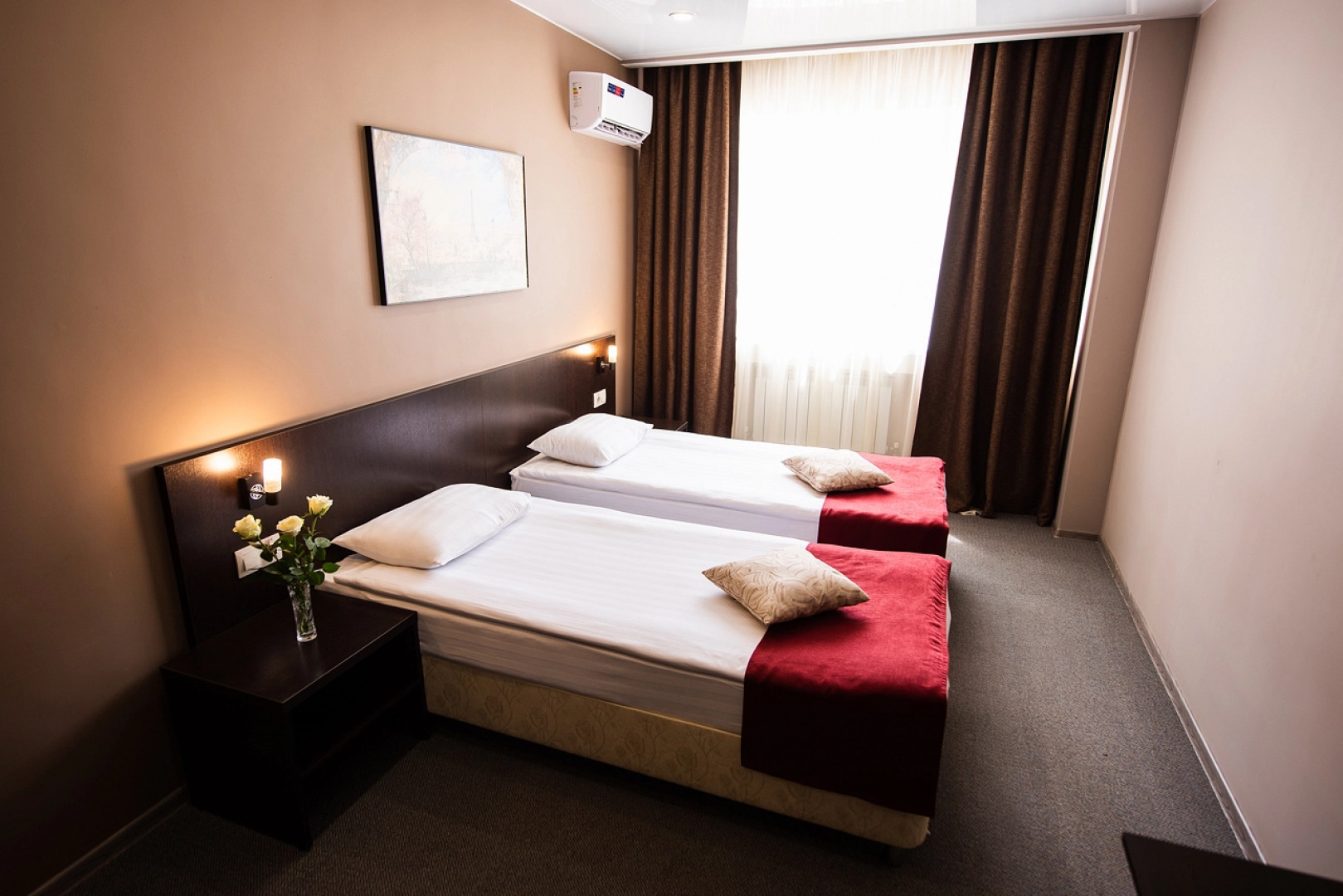 Отель Белая Акация