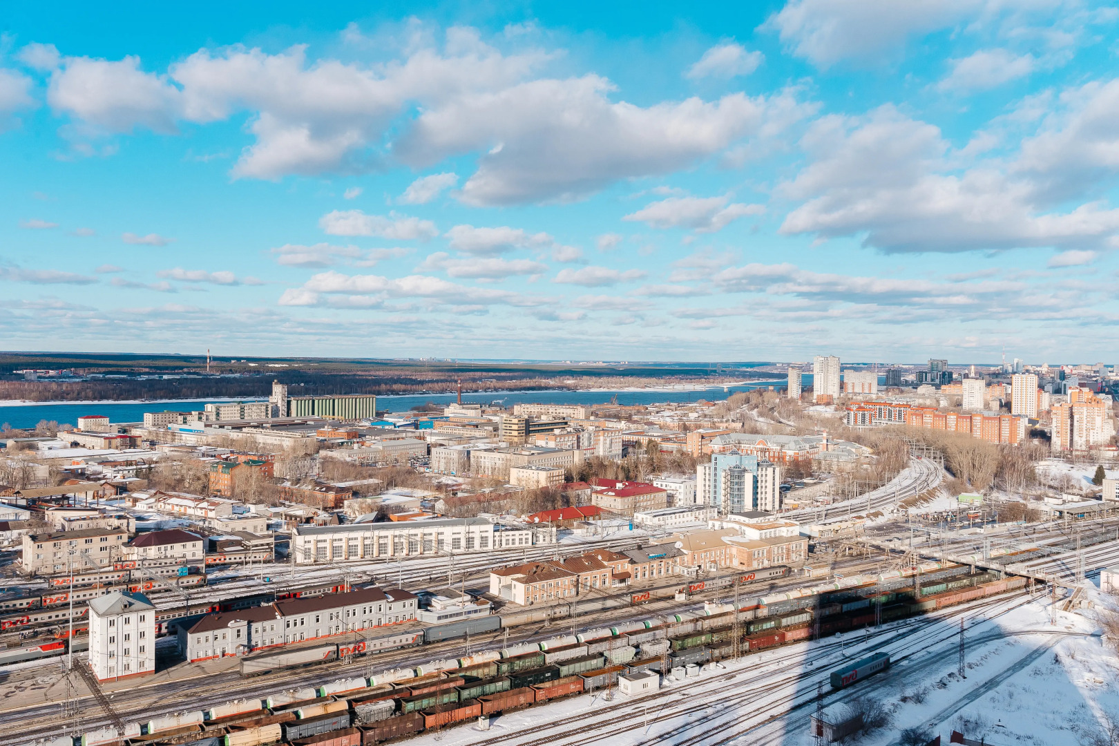 Квартира Стильная Студия с Джакузи Рядом с ЖД Вокзалом