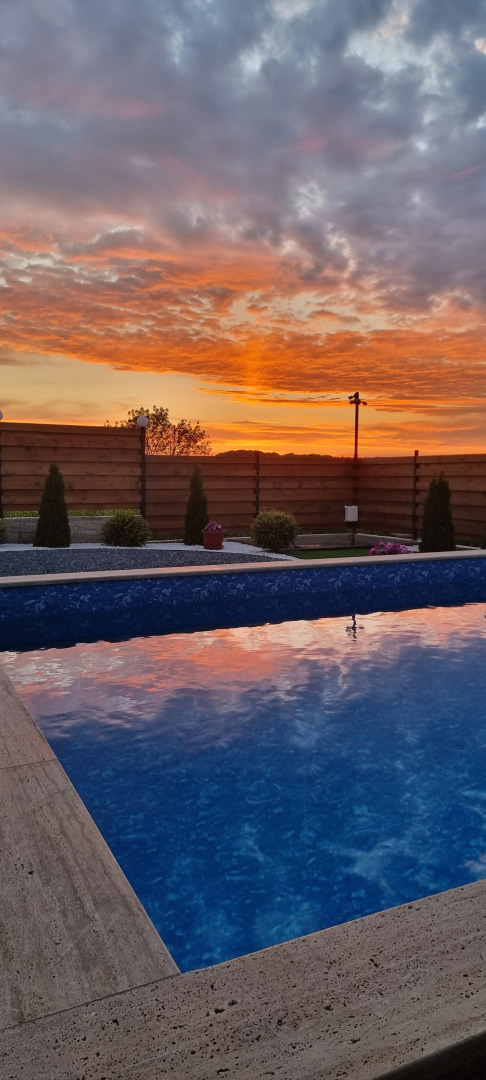 Гостевой дом N1 Четыре сезона