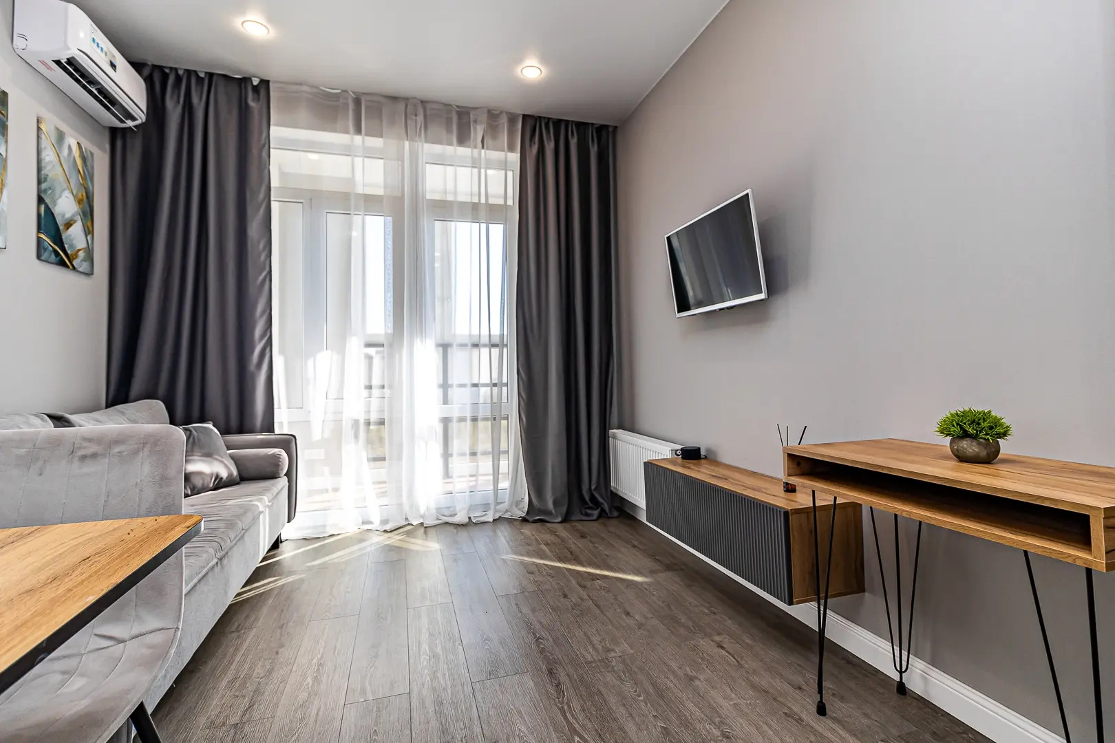 Квартира 2 Ночи на улице Автолюбителей 1Г/2