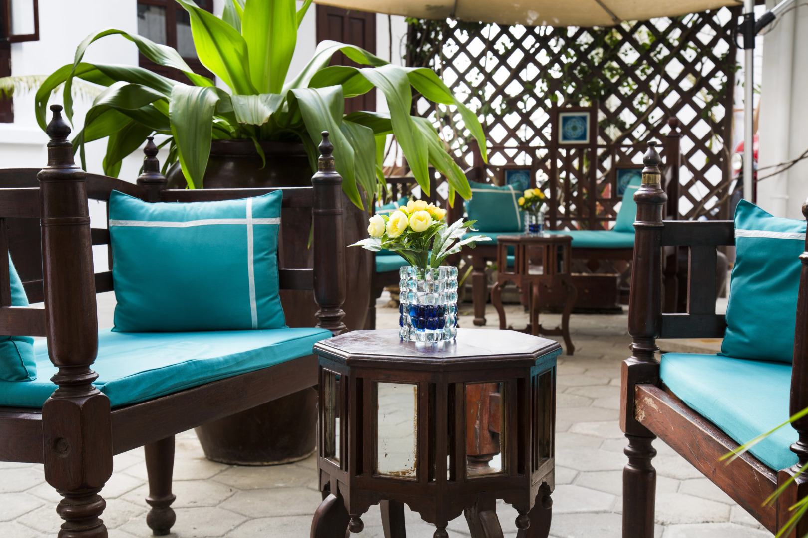 Отель Maru Maru