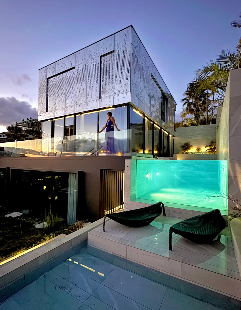 Вилла Saudade futuristic ultra luxury ocean zen retreat