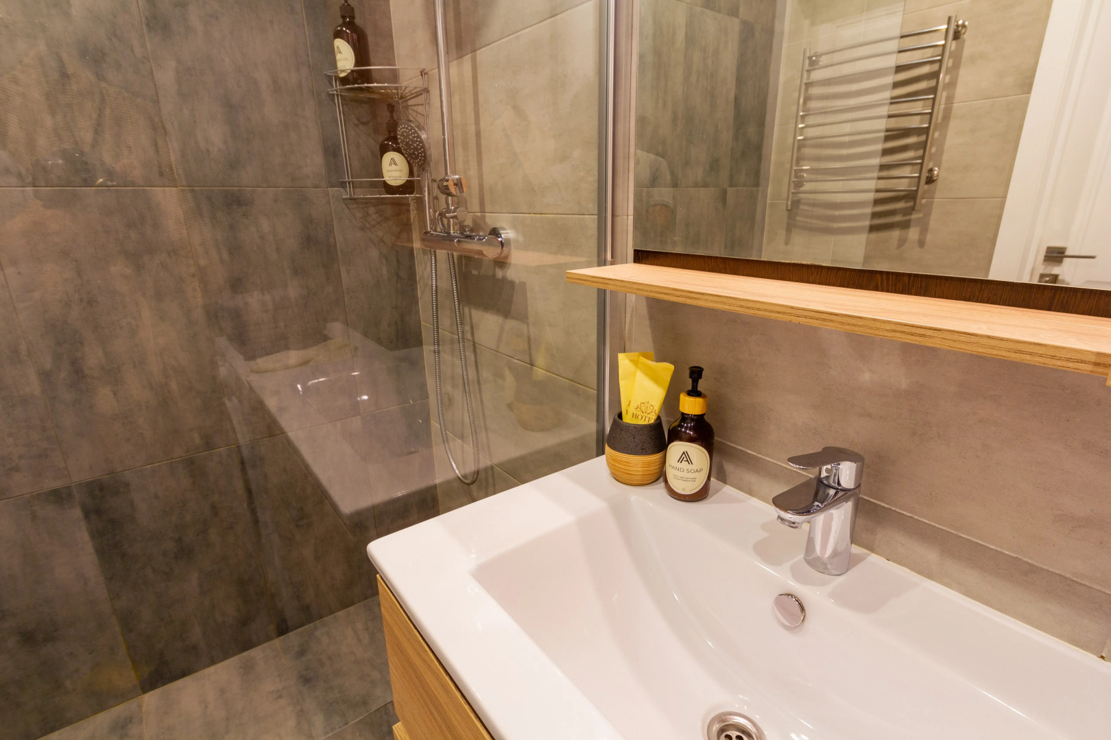 Апартаменты в ЖК Белый Ангел с потрясающим видом на реку