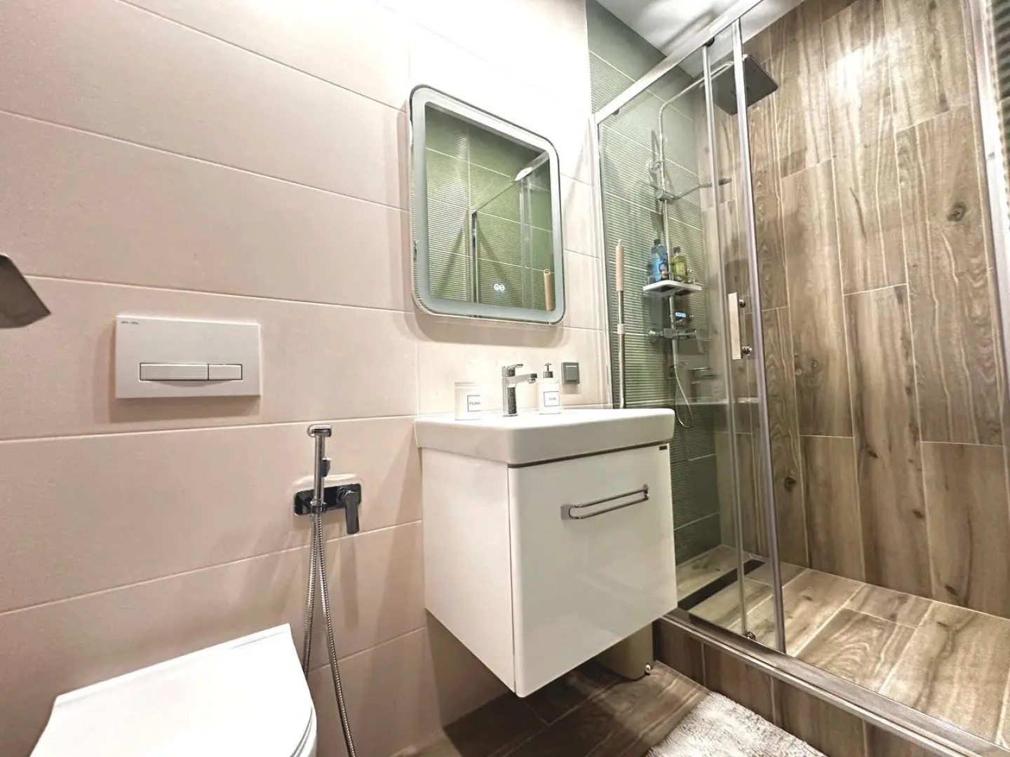 Апартаменты с видом на Рыбную деревню