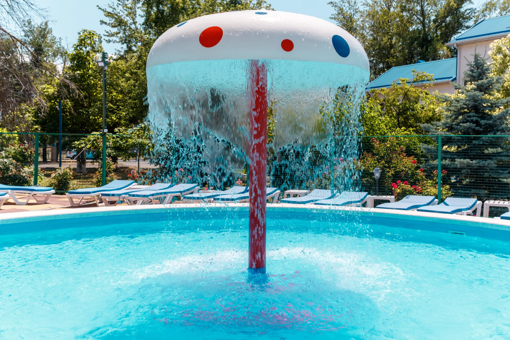 Гостиничный Комплекс Голубая Волна