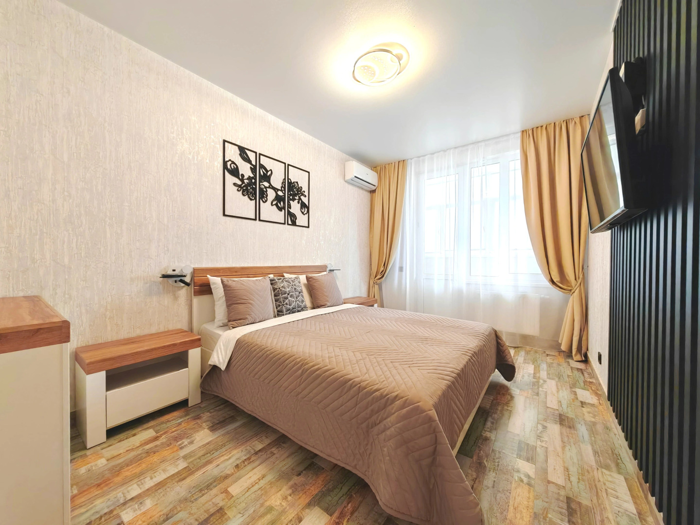 Апартаменты UzorApart Новая комфортная евродвушка в центре недалеко от набережной