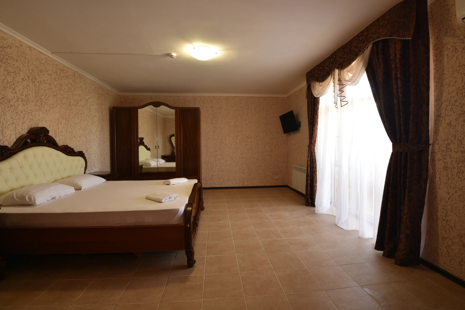 Отель Замок Азов